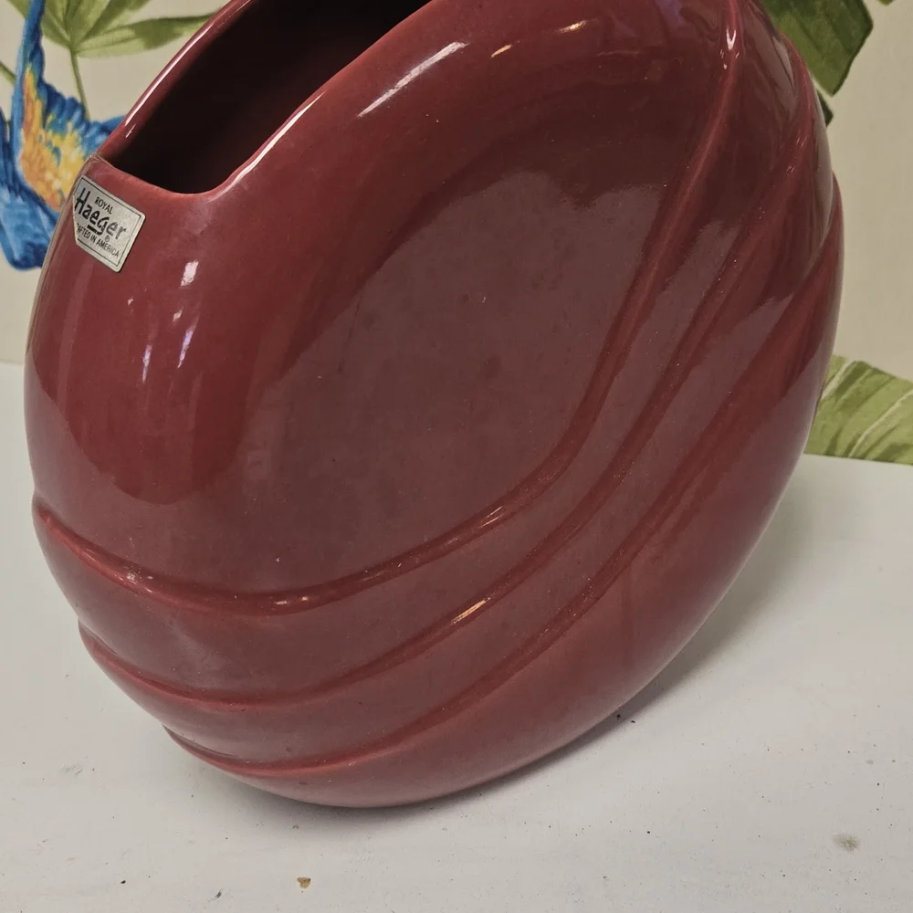 Haeger Ceramic Vase